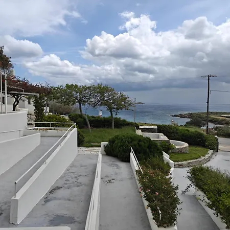 Ξενοδοχείο με διαμερίσματα Aktio Γαύριο