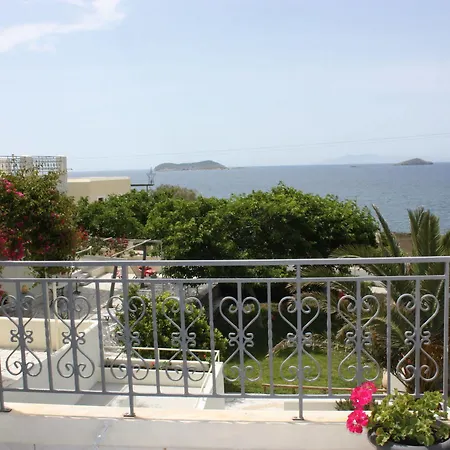 Aktio Studios Aparthotel Gavrio