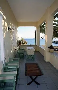 Ξενοδοχείο με διαμερίσματα Aktio Γαύριο